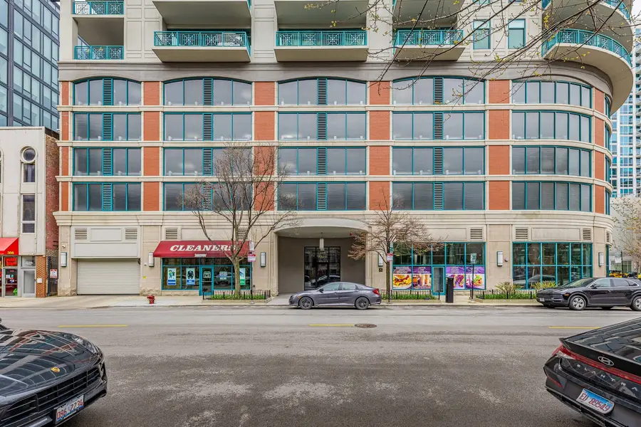 340 W Superior Street #1006, Chicago, IL 60654 - #2