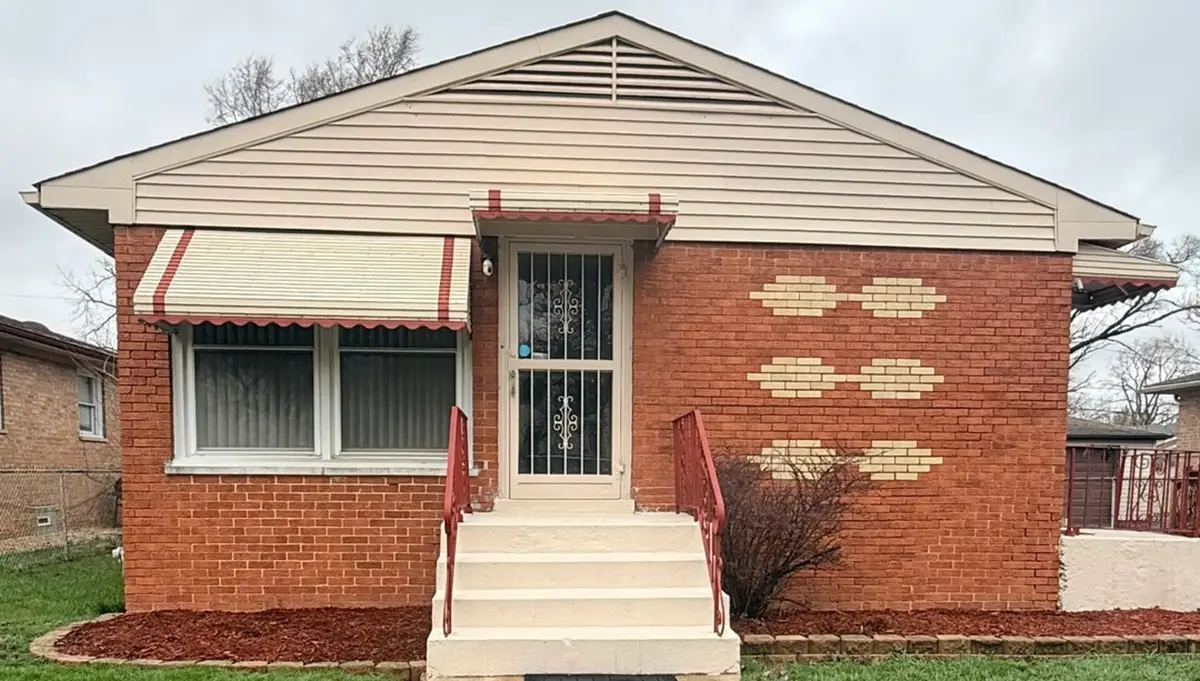 117 W 158th Place, Harvey, IL 60426 - #1