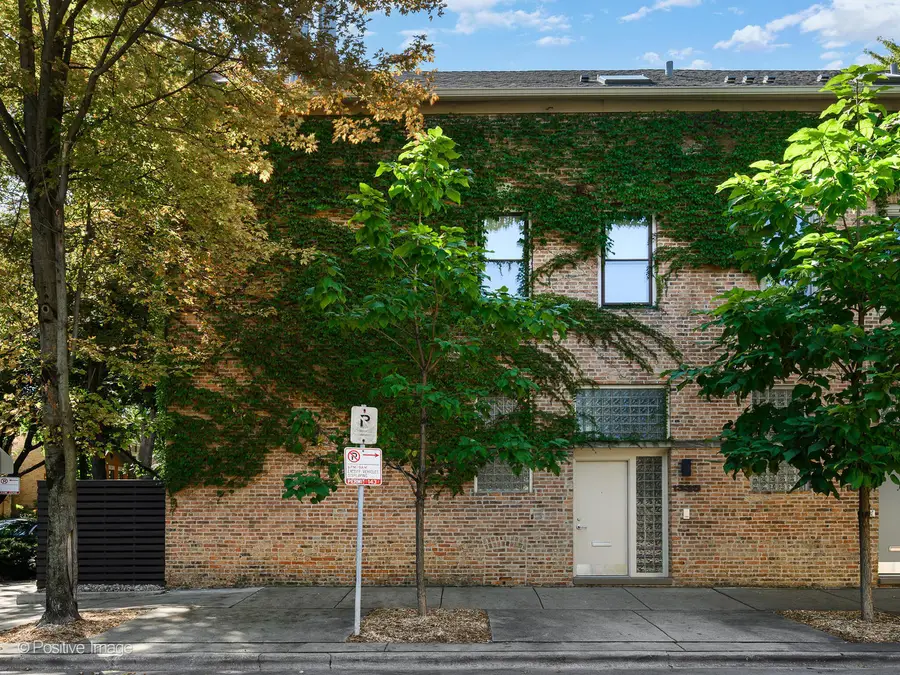 1335 W Belden Avenue, Chicago, IL 60614 - #2