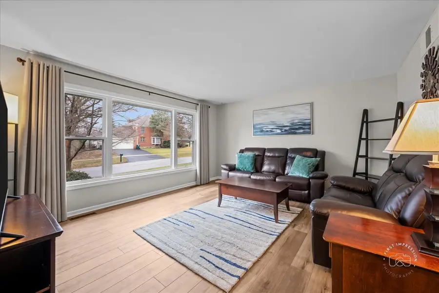 701 Viking Drive, Batavia, IL 60510 - #3