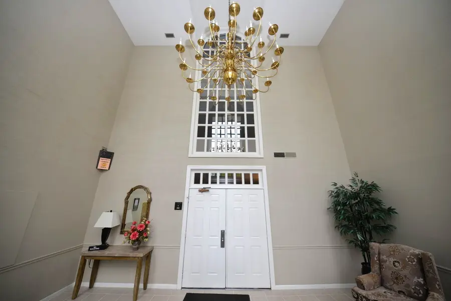 3500 Victoria Avenue #304, Mount Vernon, IL 62864 - #2