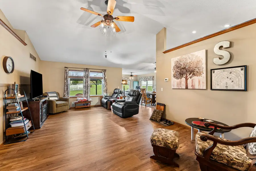 206 Brookview Lane, Durant, IA 52747 - #2