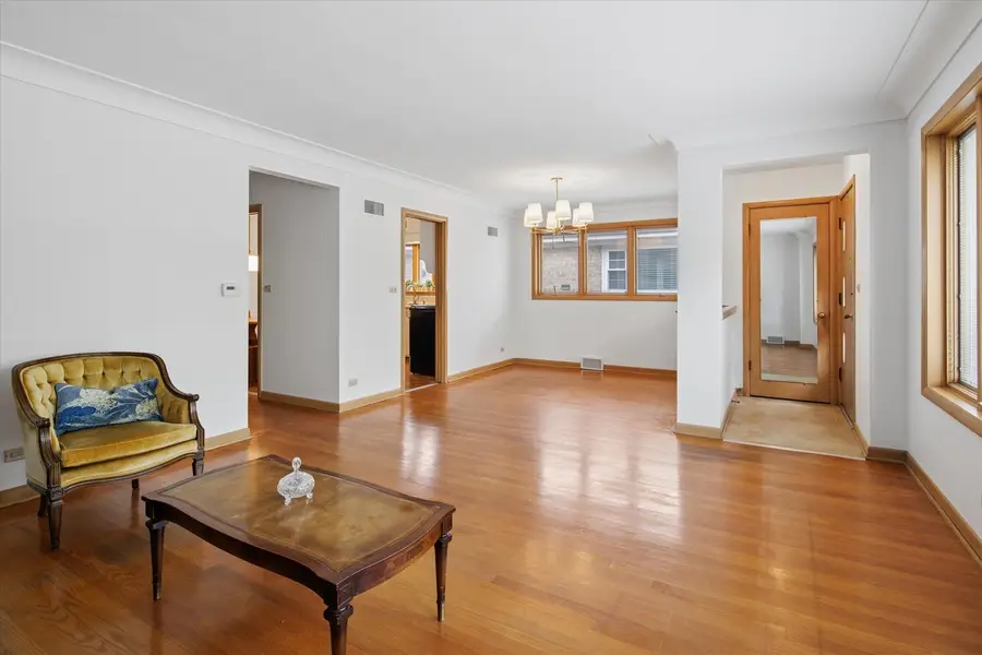 6034 N Keating Avenue, Chicago, IL 60646 - #3