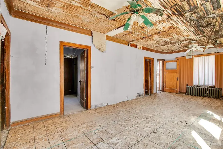 635 E 92nd Street, Chicago, IL 60619 - #3