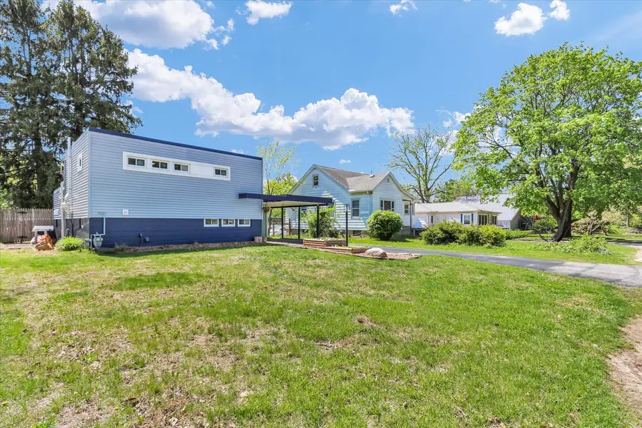 1307 W Clark Street, Champaign, IL 61821 - #2