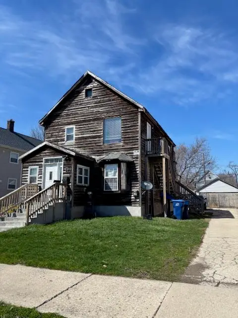714 Cummings Avenue, Waukegan, IL 60085 - #1
