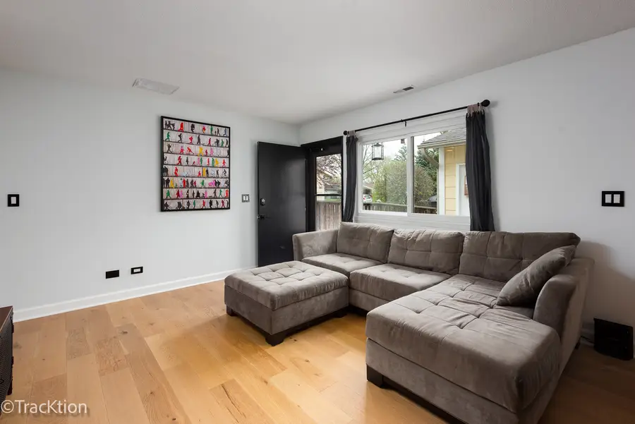 6856 Juneberry Avenue, Woodridge, IL 60517 - #2