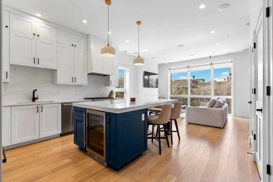 1525 N Bosworth Avenue #3S, Chicago, IL 60642 - #2