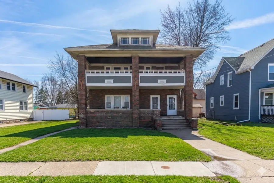 1509 16th Avenue, Rockford, IL 61104 - #2