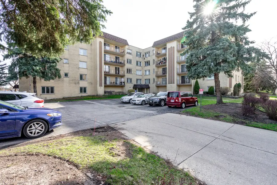 4106 N Narragansett Avenue #208, Chicago, IL 60634 - #2