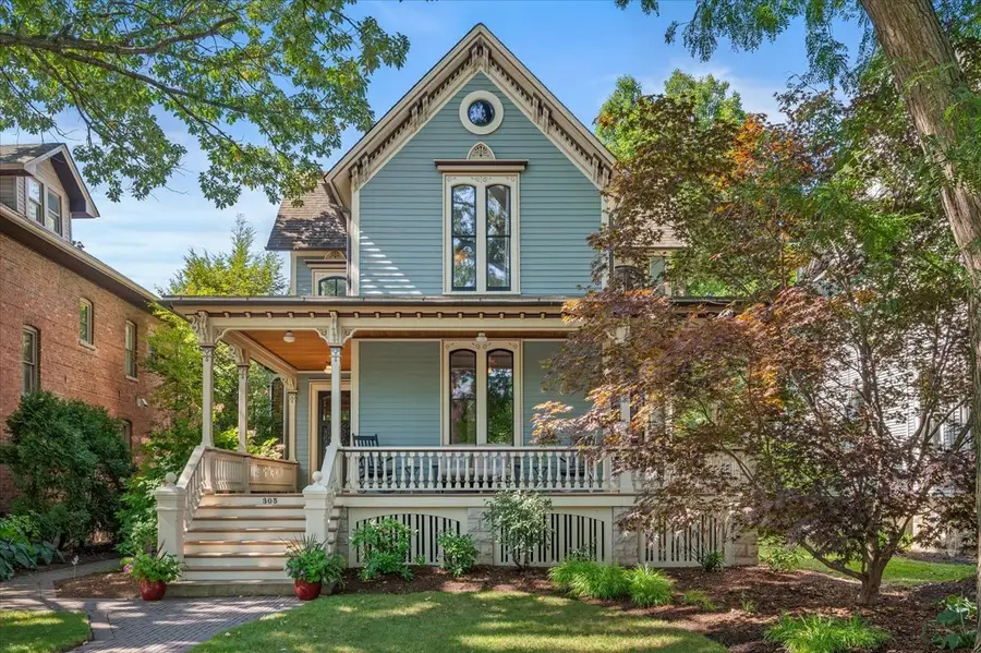 305 N Ridgeland Avenue, Oak Park, IL 60302 - #2