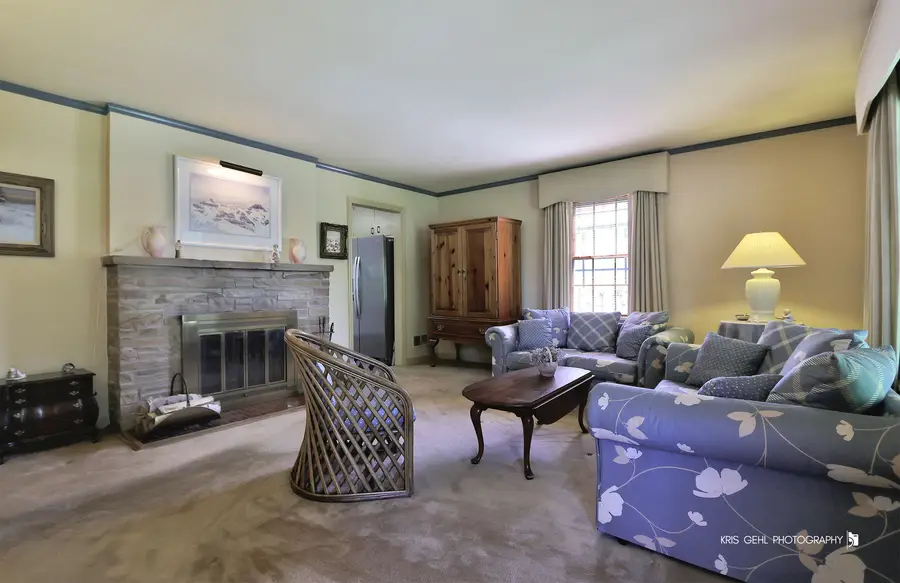 1120 Elmwood Avenue, Deerfield, IL 60015 - #3