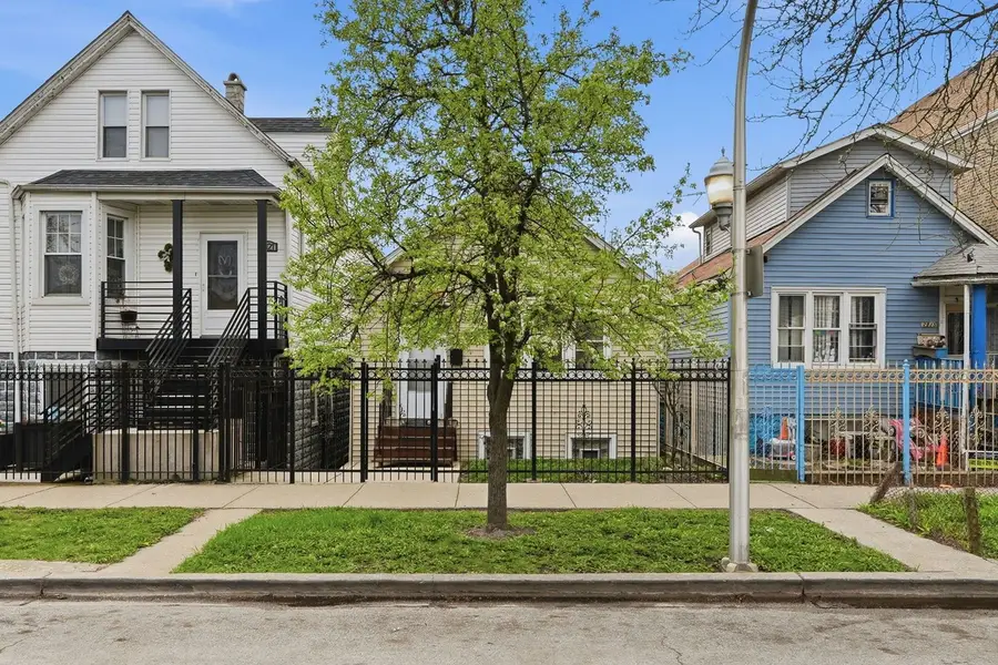 2823 W 23rd Street, Chicago, IL 60623 - #2