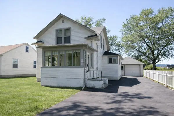 262 S Weston Avenue, Elgin, IL 60123