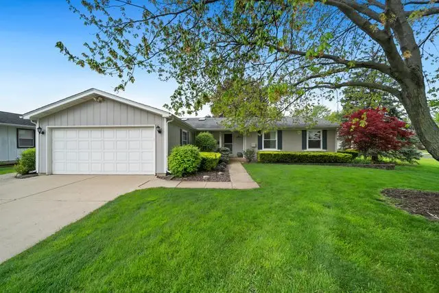 1562 White Trail, Elk Grove Village, IL 60007 - #1