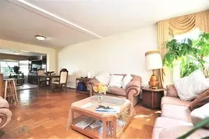 910 Hollywood Avenue, Des Plaines, IL 60016 - #2