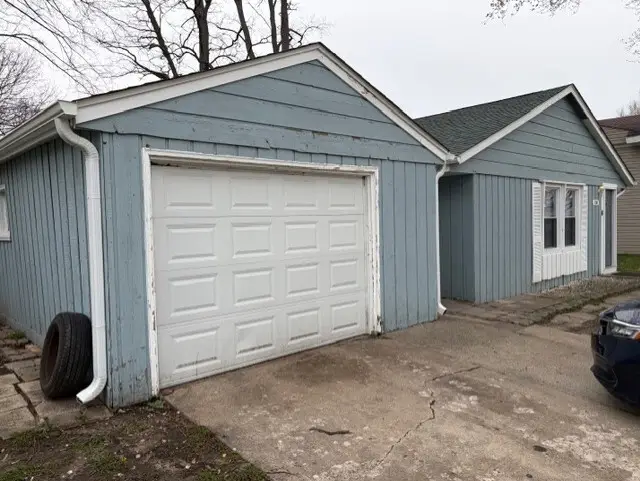 100 Hickory Drive, Carpentersville, IL 60110 - #1