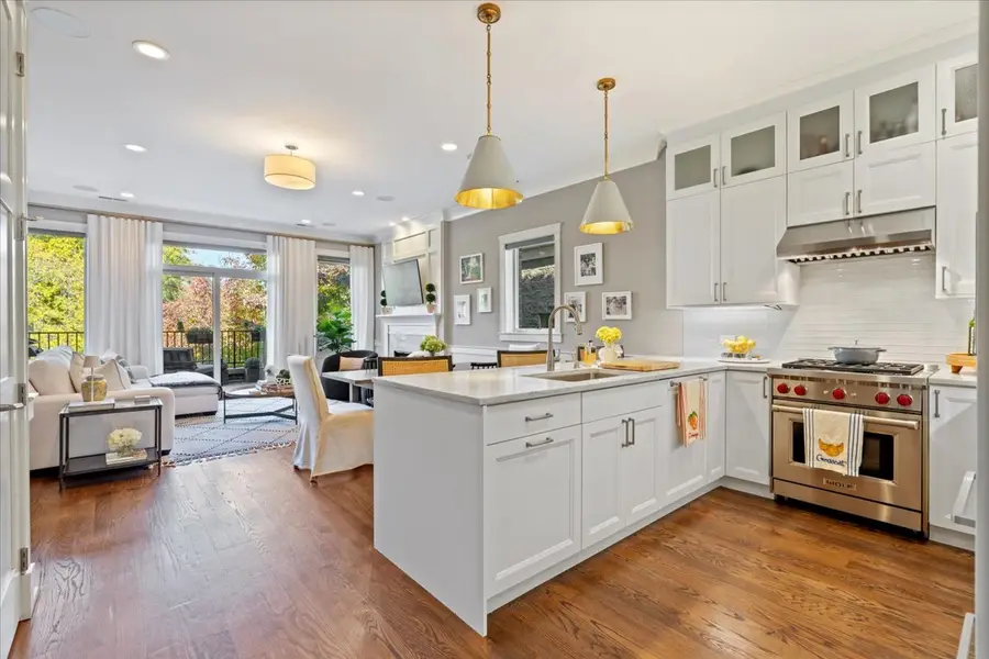 863 W Wrightwood Avenue #3, Chicago, IL 60614 - #2