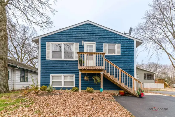 28 Rushmore Road, Fox Lake, IL 60020