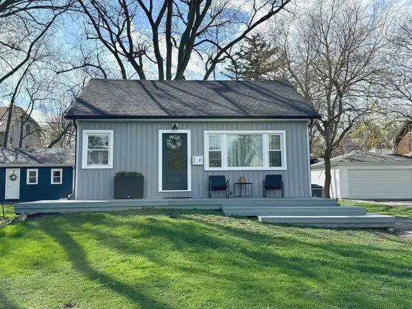 15 S Huffman Street, Naperville, IL 60540