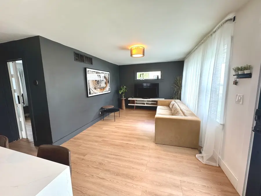 15 S Huffman Street, Naperville, IL 60540 - #2