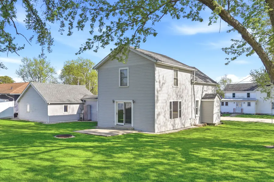 602 S Fourth Drive, Ashton, IL 61006 - #3