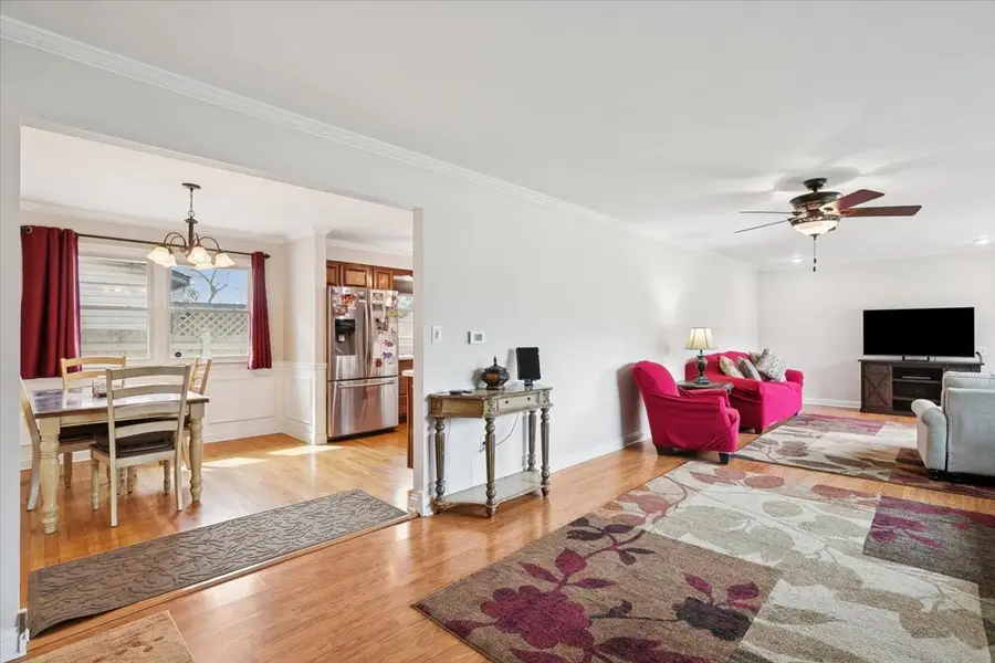 644 Pierce Court, Grayslake, IL 60030 - #3