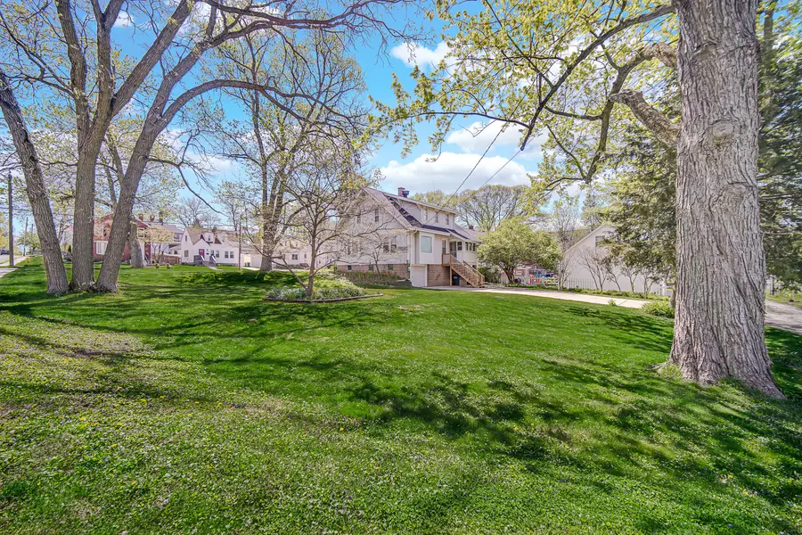 415 Elmhurst Avenue, Valparaiso, IN 46385 - #3