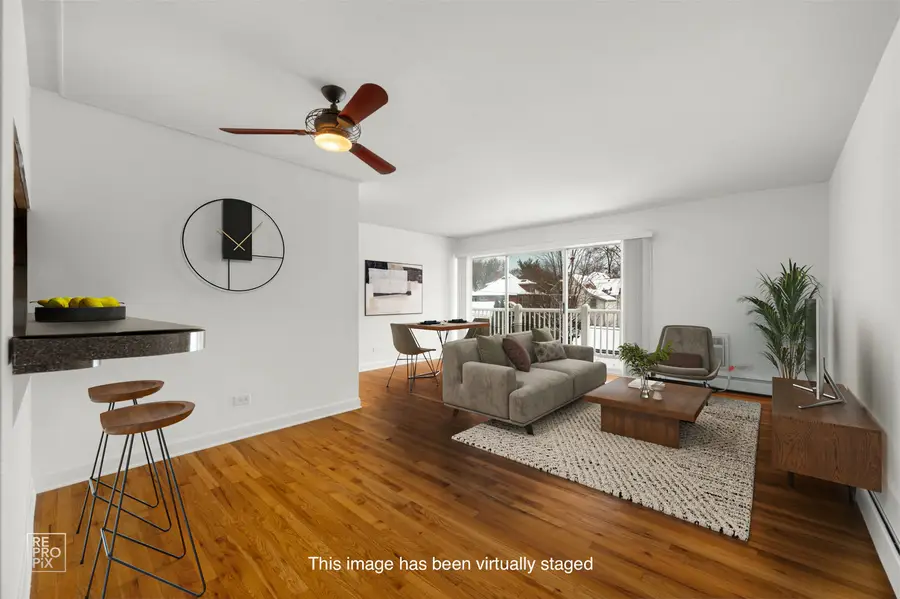 81 S 6th Avenue #202, La Grange, IL 60525 - #2