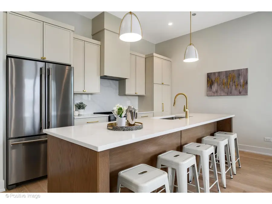 5340 N Lincoln Avenue #202, Chicago, IL 60625 - #3