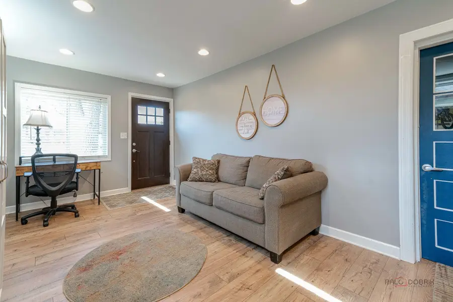 34049 N Hickory Avenue, Grayslake, IL 60030 - #3