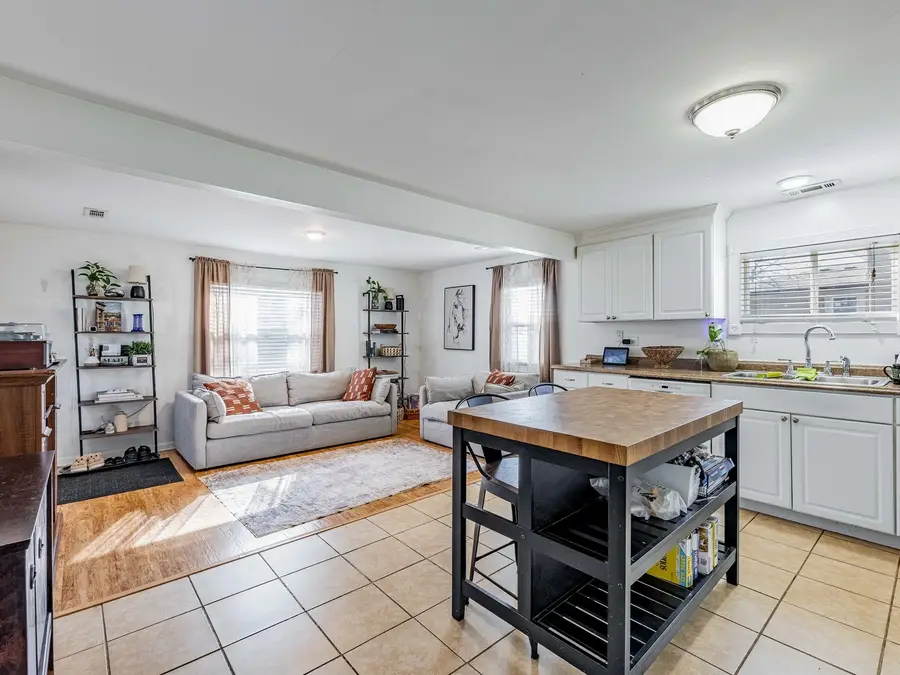 14624 Kenton Avenue, Midlothian, IL 60445 - #3