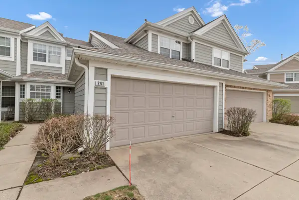 241 Woodstone Circle, Buffalo Grove, IL 60089