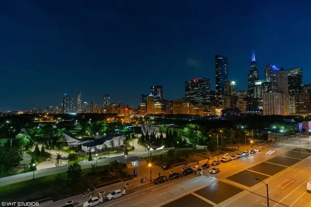 340 E Randolph Street #907, Chicago, IL 60601 - #2