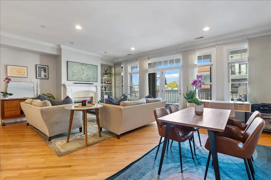 3058 N Lincoln Avenue #3, Chicago, IL 60657 - #2