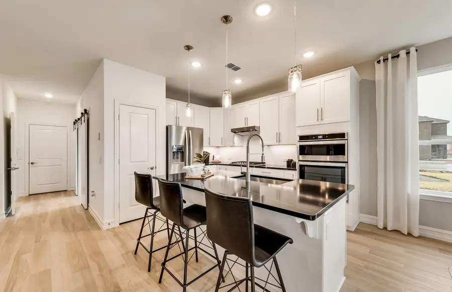 2328 Spur Drive, Naperville, IL 60564 - #2