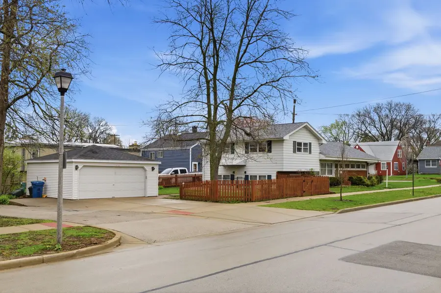 155 E Madison Street, Elmhurst, IL 60126 - #3