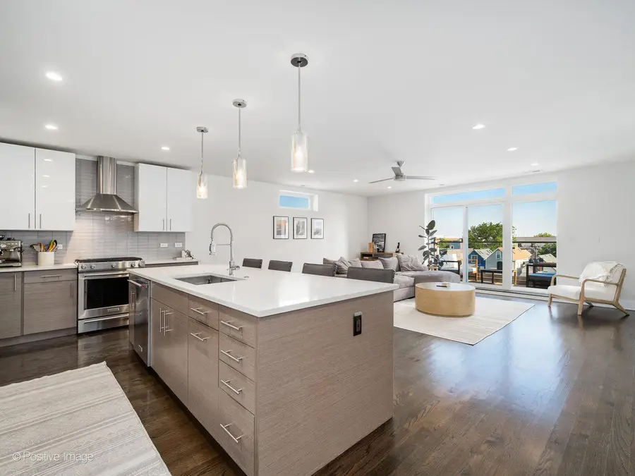 2707 W Belmont Avenue #4W, Chicago, IL 60618 - #2