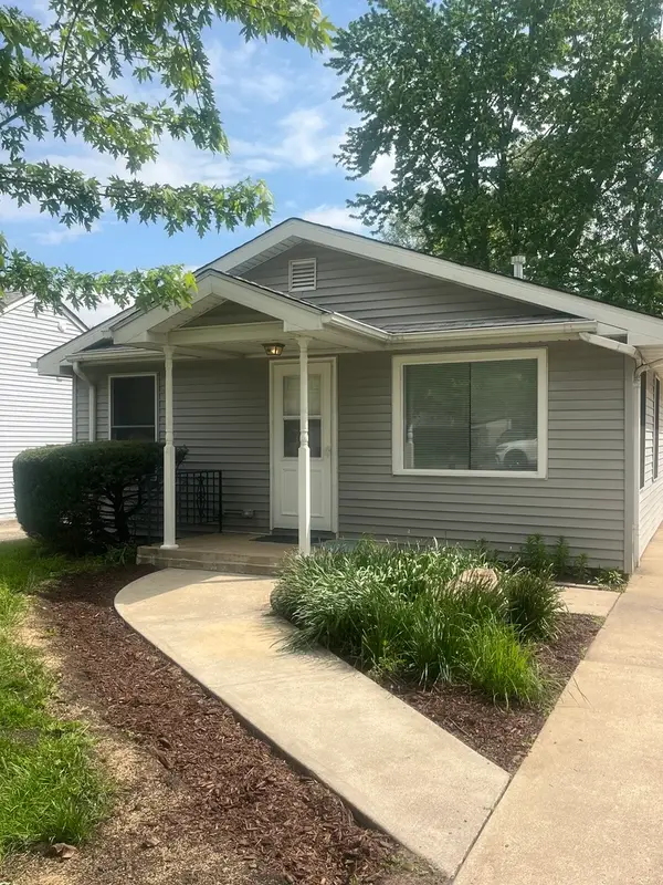 208 Independence Avenue, Joliet, IL 60433