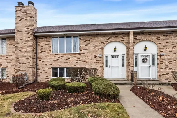 15409 S 73rd Avenue #6, Orland Park, IL 60462