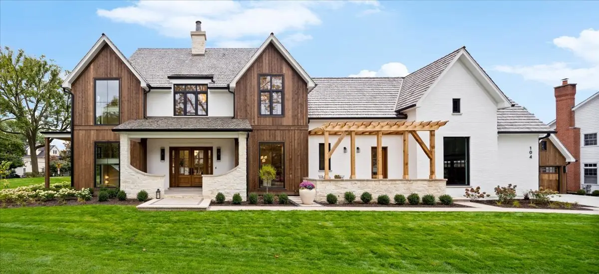 104 S Monroe Street, Hinsdale, IL 60521 - #1