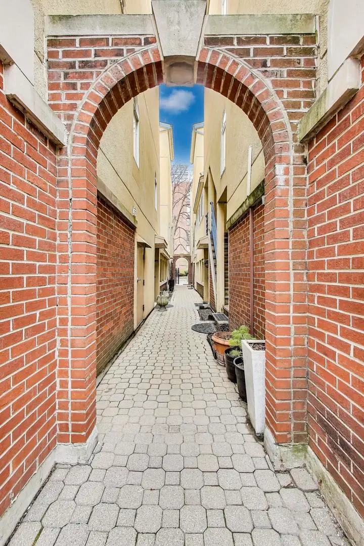 1176 S Plymouth Court #1NW, Chicago, IL 60605 - #2