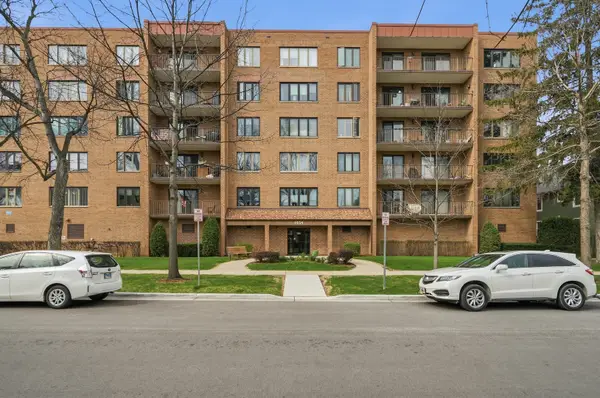 1454 Ashland Avenue #305, Des Plaines, IL 60016