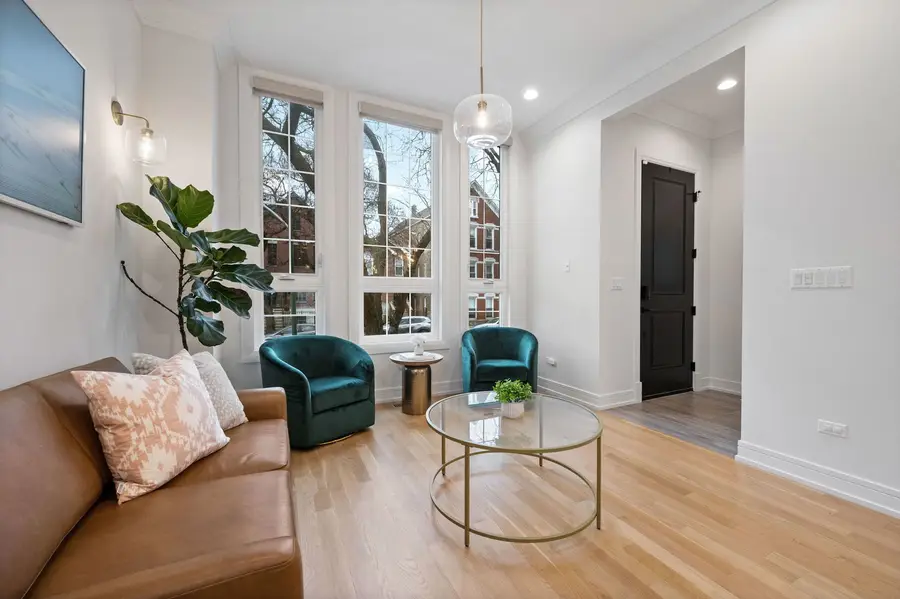 2042 N Honore Street, Chicago, IL 60614 - #3