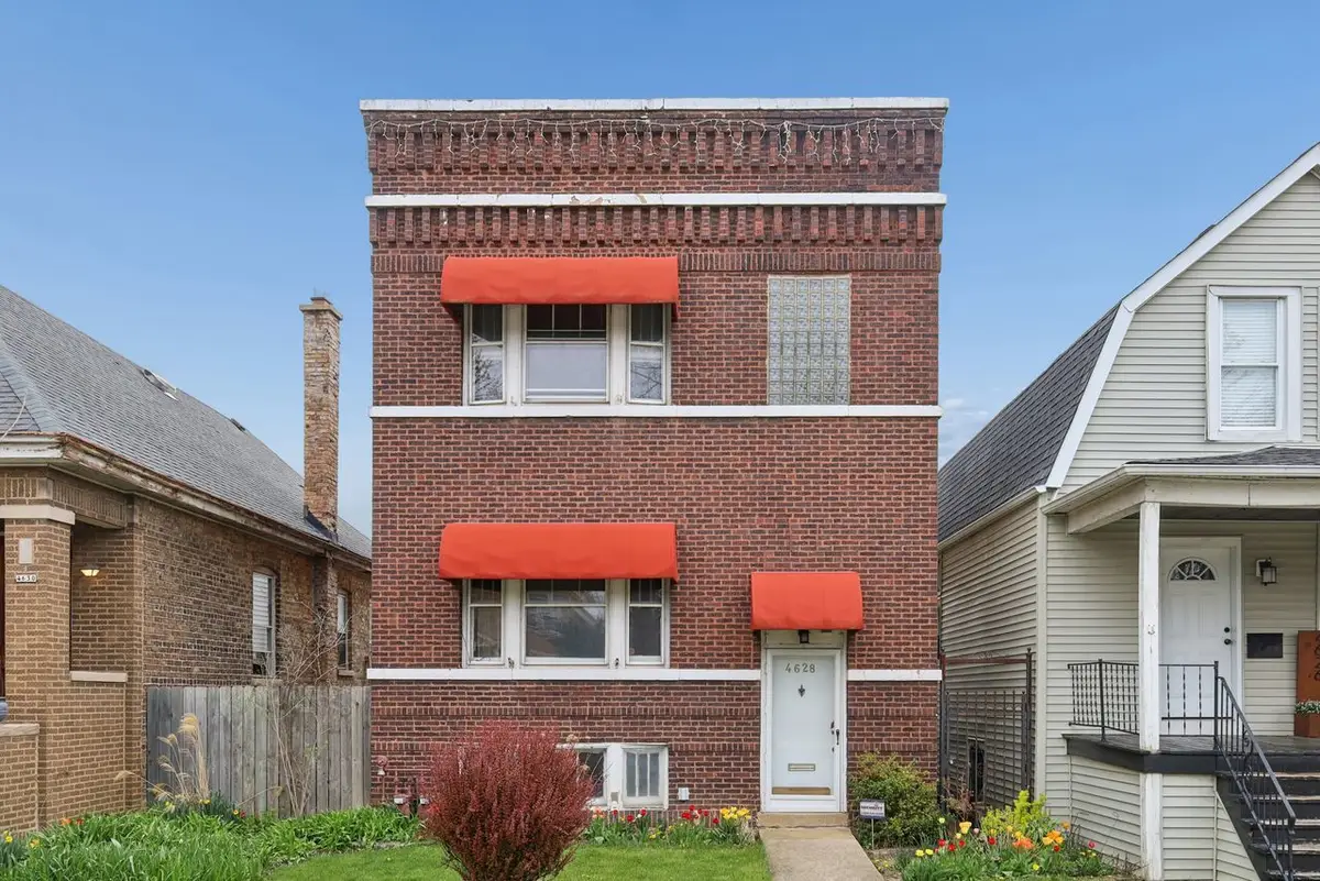 4628 W Waveland Avenue, Chicago, IL 60641 - #1