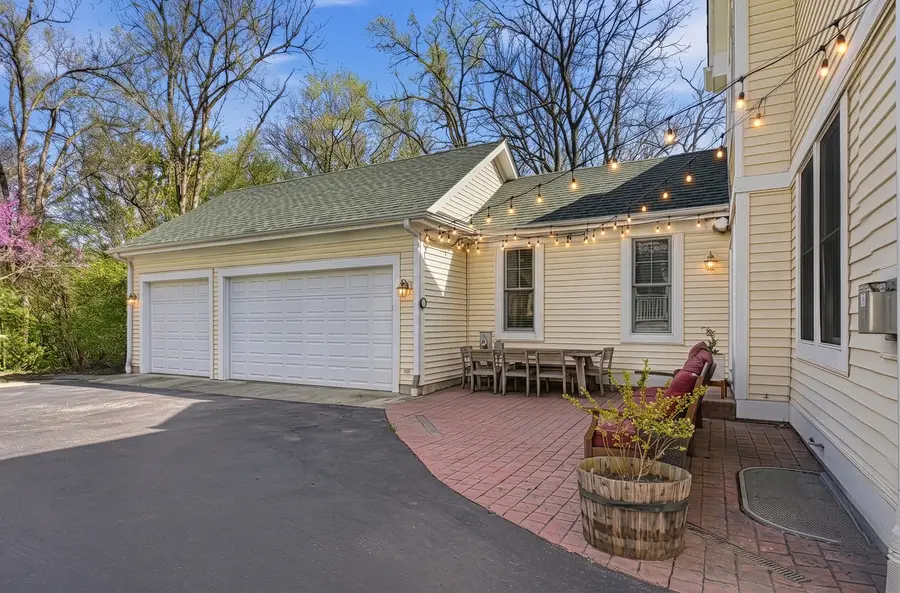 1231 S Ardmore Avenue, Villa Park, IL 60181 - #3