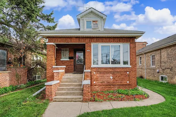 7124 W Belden Avenue, Chicago, IL 60707