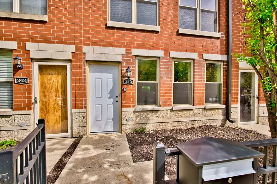 350 E Eastgate Place, Chicago, IL 60616 - #3