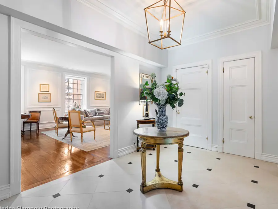 232 E Walton Place #5E, Chicago, IL 60611 - #2