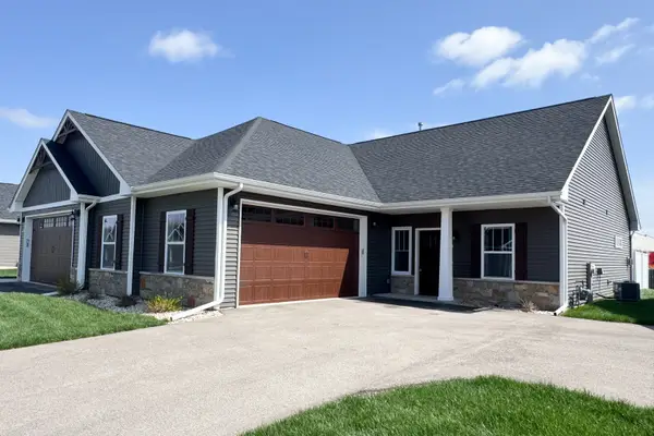 540 Anjali Court #R, Sycamore, IL 60178